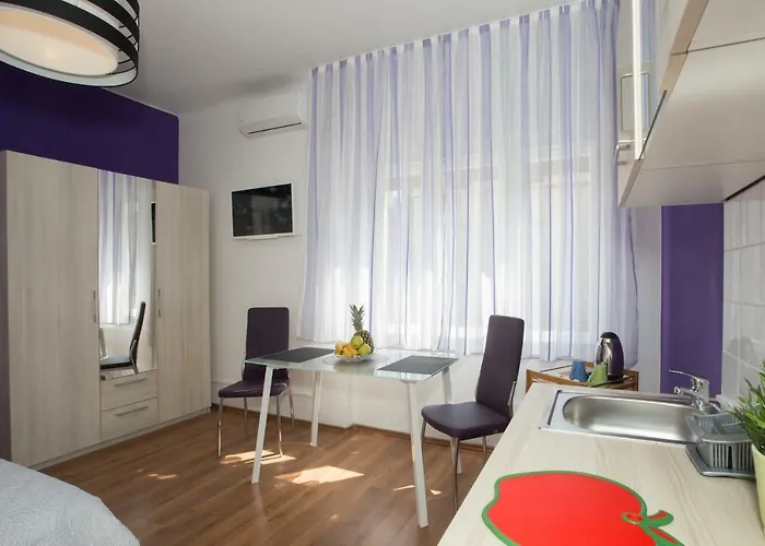 Lavanda Apartman *